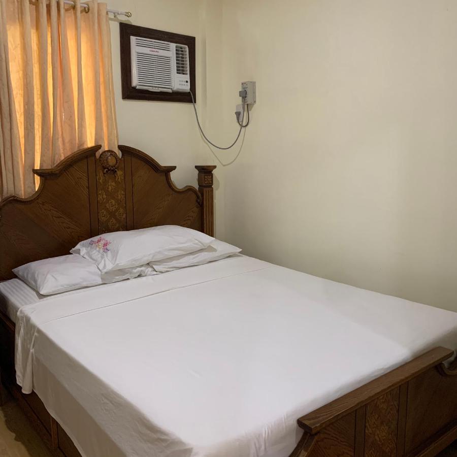 Bungalo 100 m² dengan 2 kamar tidur dan 1 kamar mandi pribadi di Galas Dipolog Bagian luar foto