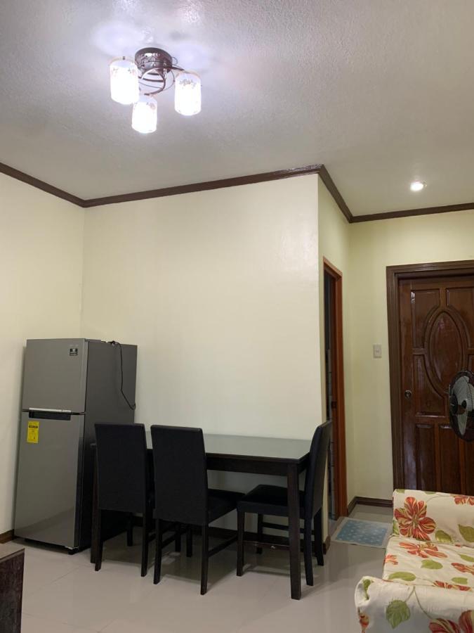Bungalo 100 m² dengan 2 kamar tidur dan 1 kamar mandi pribadi di Galas Dipolog Bagian luar foto