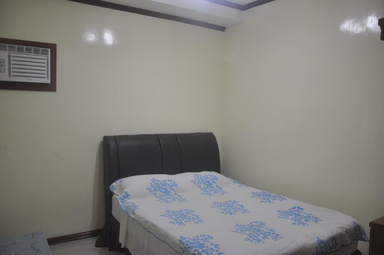 Bungalo 100 m² dengan 2 kamar tidur dan 1 kamar mandi pribadi di Galas Dipolog Bagian luar foto